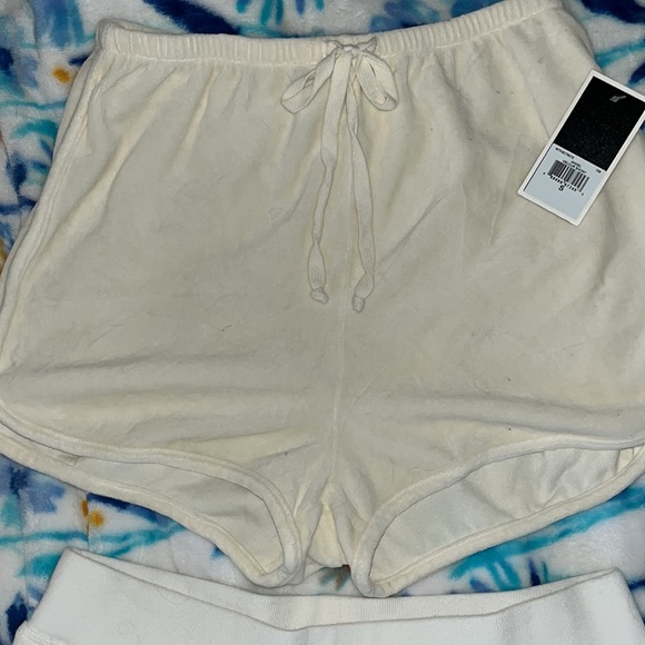 Playboy and Juicy Couture shorts - Picture 4 of 4